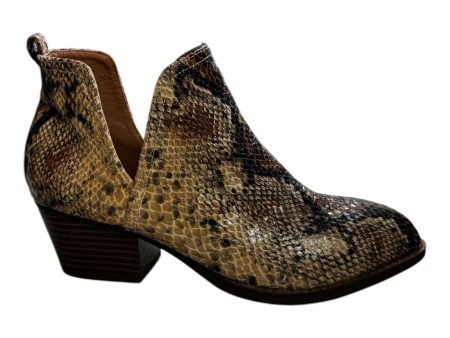 Boots Ankle Heels By Cl By Chinese Laundry In Snakeskin Print, Size: 7 Sale