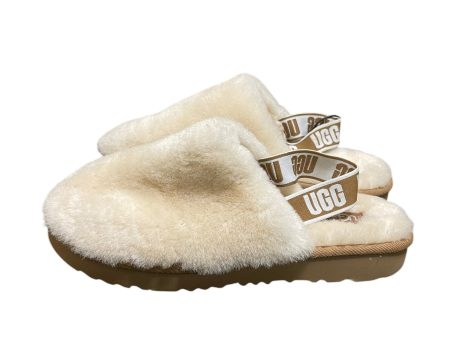 Shoes Flats By Ugg In Cream, Size: 6 Online Sale