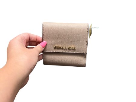 Wallet Designer By Michael Kors, Size: Medium Fashion