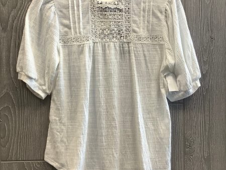 Top Short Sleeve By Cable And Gauge In White, Size: M Online