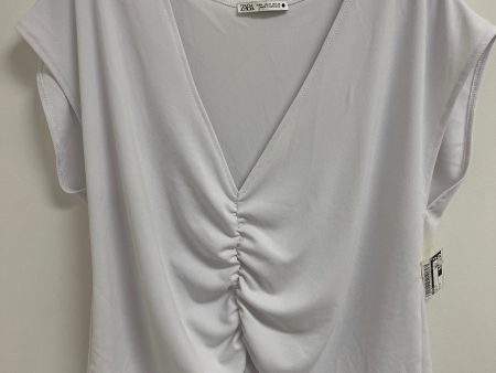 Top Short Sleeve By Zara In White, Size: M Sale