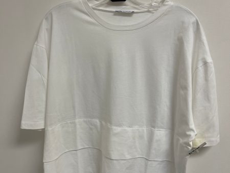 Top Short Sleeve By Zara In White, Size: L Sale