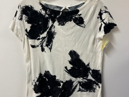 Top Short Sleeve By White House Black Market In Black & Cream, Size: S Supply