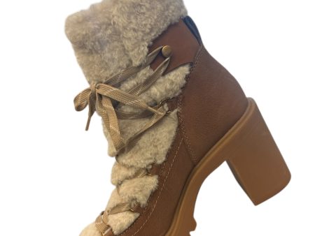 Boots Ankle Heels By Dolce Vita In Cream, Size: 7.5 Online Sale