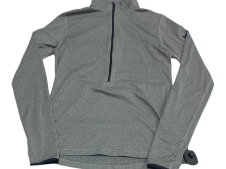 Athletic Top Long Sleeve Collar By Nike In Grey, Size: L Online