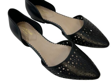 Shoes Flats By Isaac Mizrahi In Black, Size: 9 For Sale