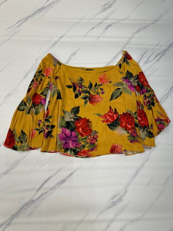 Top 3 4 Sleeve Designer By Alice + Olivia In Yellow, Size: M Cheap