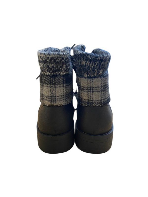 Boots Snow By Natural Reflections In Black, Size: 11 Supply