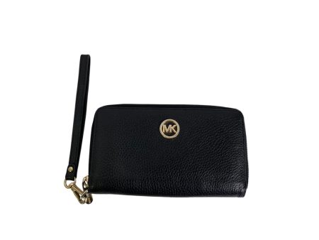 Wallet Designer By Michael Kors In Black, Size:Medium For Discount